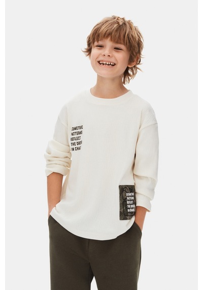 Xo Kids Erkek Çocuk Swaetşirt 8-14 Yaş 49303 Ekru - Yeşil Xo Kids Erkek Çocuk Swaetşirt 8-14 Yaş 49303 Ekru - Yeşil