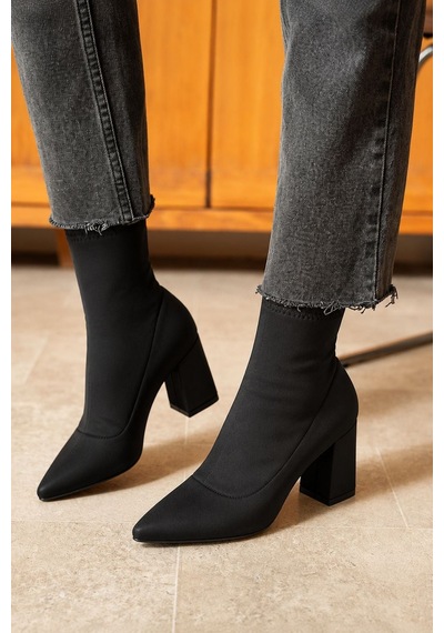 Dabab Shoes Rachel Kadın Siyah Sivri Burun Dalgıç Streç 7 Cm Kalın Topuklu Çorap Bot Bootie