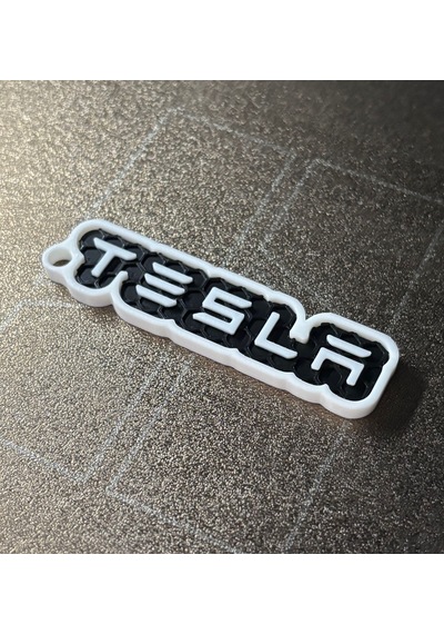 Markanıza Özel Petek Desenli Tesla Yazılı 3d Anahtarlık
