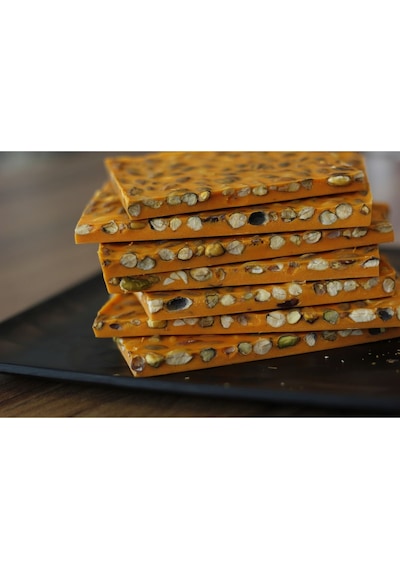 Kırma Bol Antep Fıstıklı Ruby Çikolatalı Hediyelik Çikolata 500 Gr