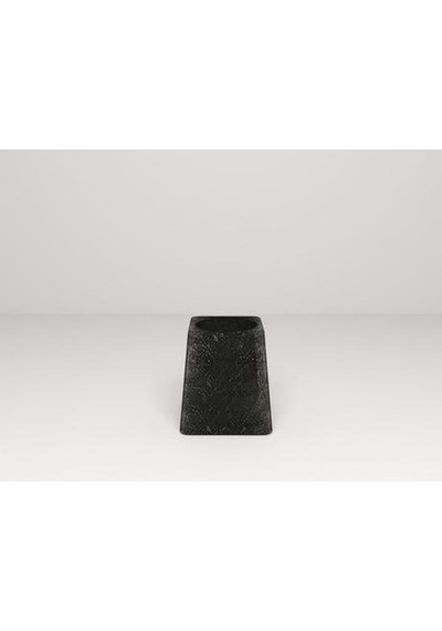 Nuano Consept Vaha Serisi Saksı Siyah 50x50