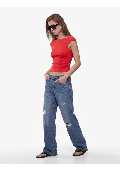 Koton Pamuklu Ribanalı Slim Fit Omzu Açık Madonna Yaka Tişört Kırmızı 6sak50503ek