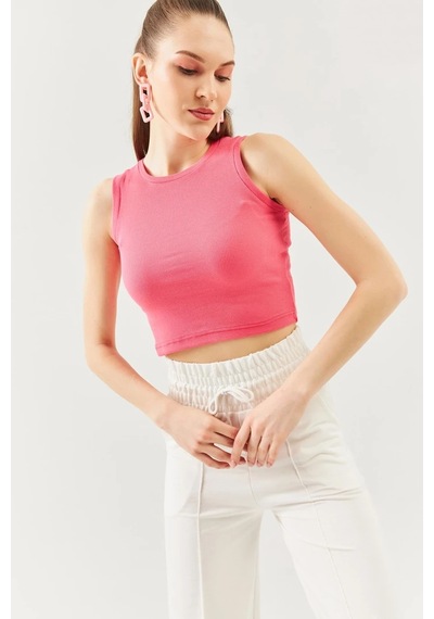 Butikgiz Kadın Sıfır Kol Bisiklet Yaka Vücuda Oturan %100 Pamuklu Kaşkorse Esnek Crop Bluz Pembe