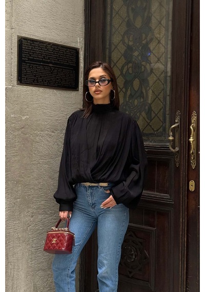 Myloore Kadın Siyah Drapeli Bluz Dik Yaka Salaş Şık Mlb177