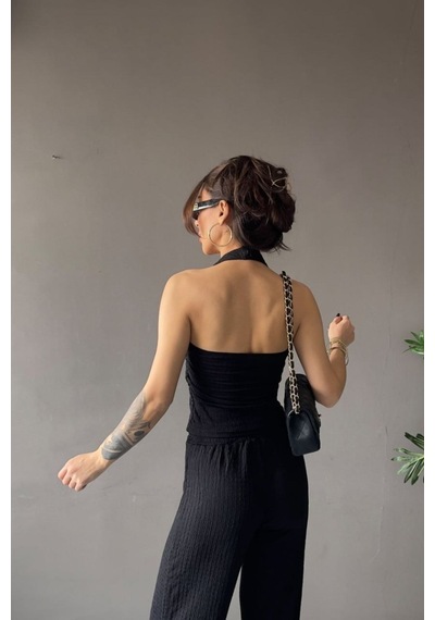 Vadon 1010 Kadın Bürümcük Dokulu Halter Yaka Crop Atlet Bol Paça Pantolon Takım Siyah