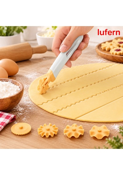 Pratik 4 Başlıklı Hamur Kesici Kurabiye Börek Makarna Pasta Çeşitli Desenler Ergonomik Yaratıcılık Çok Renkli