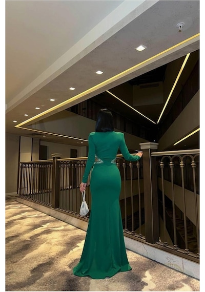 DefyModa Kadın Bisiklet Yaka Taş Detaylı Uzun Kollu Abiye Elbise Zümrüt