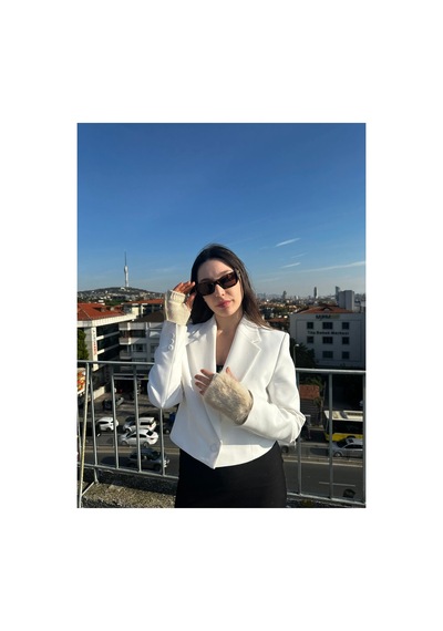 Mollycrush Kadın Peluş Detaylı Yarım Parmak Kışlık Eldiven Sıcak Tutarlı Şık Tasarım Bej