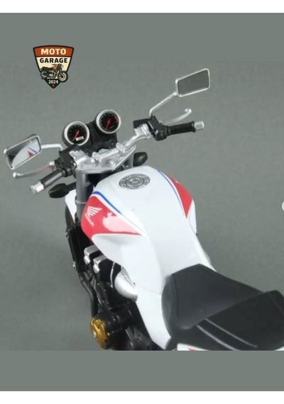 Honda Cb1300 F Beyaz & Kırmızı 1:12 Diecast Motosiklet Modeli Automaxx Premium Lisanslı