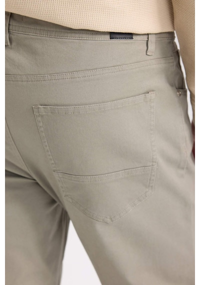 DeFacto Yazlık Gabardin Chino Kanvas Pantolon Slim Fit Dar Kesim Dar Paça Cepli B2089AX25SPKH454