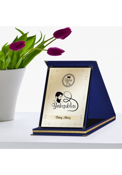 Kişiye Özel Yılın En Yakışıklısı Lacivert Plaket Ödülü