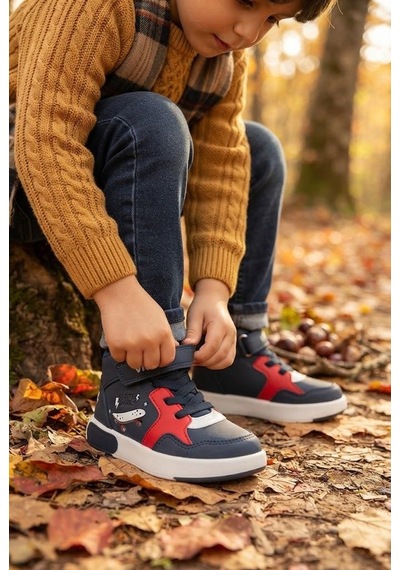 Vicco Pole Lacivert Anatomik Rahat Sneaker Işıklı Erkek Çocuk Bot 946.b26k.244