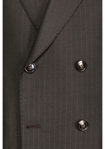 İlayda Emir Luxury, İtalyan Kesim, Slim Fit, Kruvaze, Çizgili, Erkek Takım Elbise Kahverengi İlayda Emir Luxury, İtalyan Kesim, Slim Fit, Kruvaze, Çizgili, Erkek Takım Elbise Kahverengi