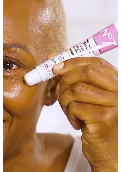 No7 Menopause Skincare Firm & Bright Konsantre Göz Kremi 15ml