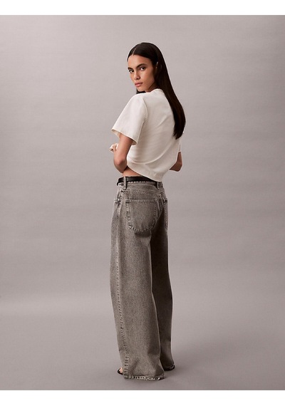 Calvin Klein Kadın Ss Boxy Fit Grafik Detaylı Crop T-shirt-15536 Taş Rengi