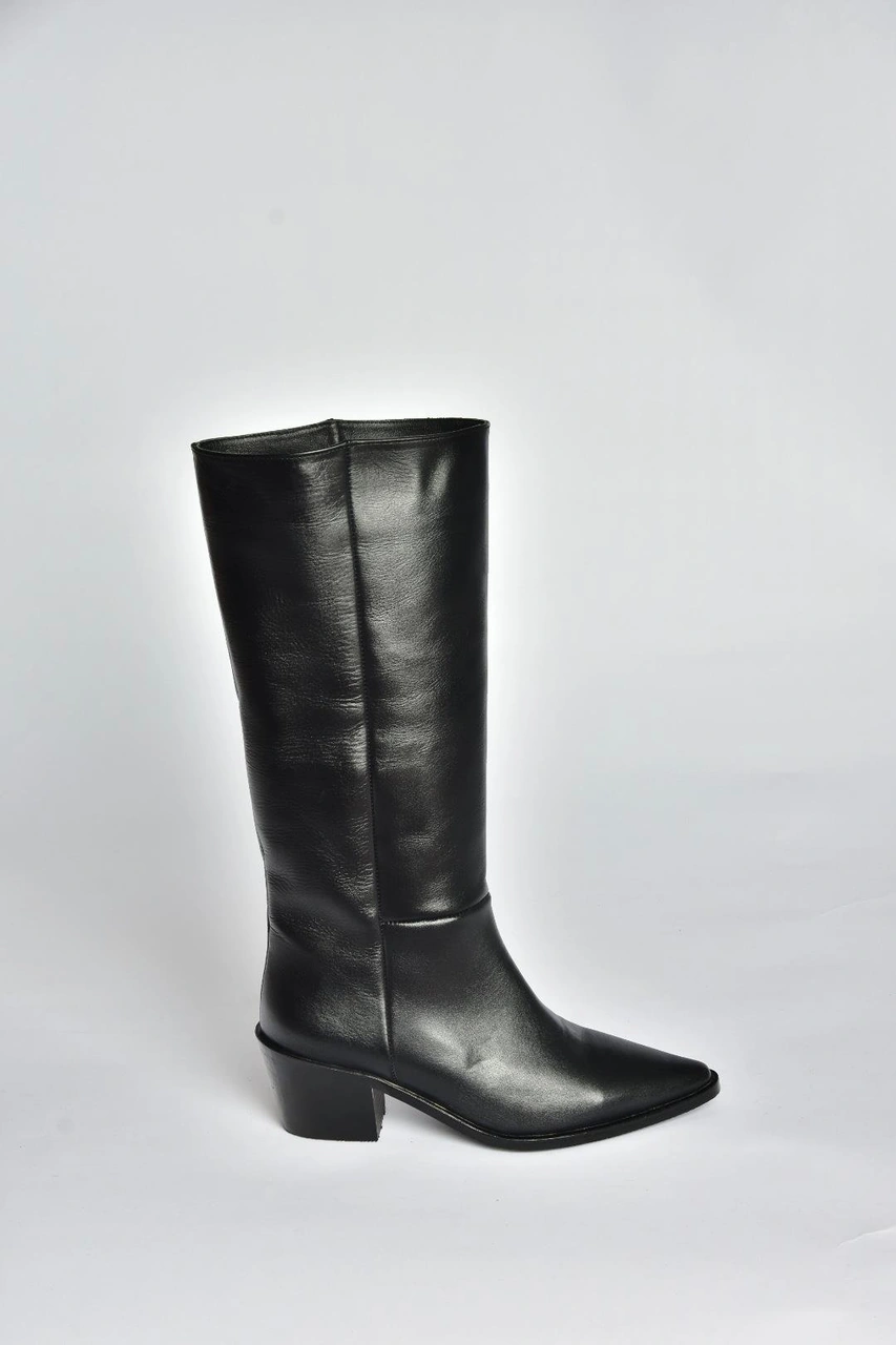 Fox Shoes V654082103 Siyah Hakiki Deri Kalın Topuklu Kadın Çizme Siyah-hakiki Deri