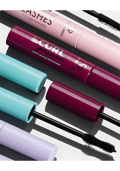Lash Touch Waterproof Mascara - Suya Dayanıklı Siyah Maskara