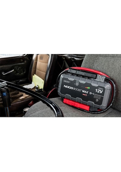 Noco Genius Gb250 12v 5250 Amper Lityum Akü Takviye + Powerbank + Led Lamba