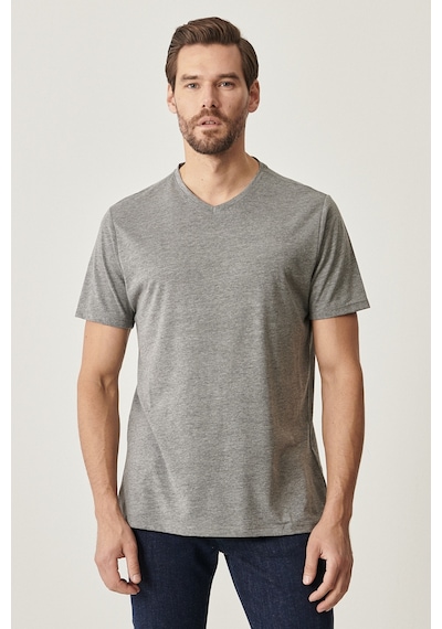 AC&Co / Altınyıldız Classics Altinyildiz Classics Erkek Gri Slim Fit Dar Kesim V Yaka 2'li Tişört Paketi ET4820200031GMJM Gri AC&Co / Altınyıldız Classics Altinyildiz Classics Erkek Gri Slim Fit Dar Kesim V Yaka 2'li Tişört Paketi ET4820200031GMJM Gri