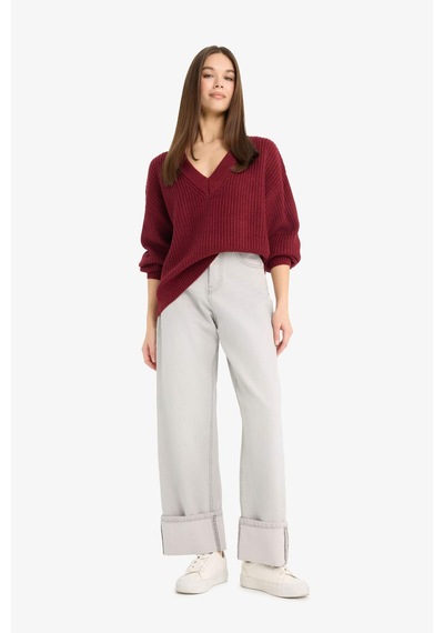 Defacto Oversize Geniş Kalıp V Yaka Triko Kazak Z7135az25wnbr455 Bordo Defacto Oversize Geniş Kalıp V Yaka Triko Kazak Z7135az25wnbr455 Bordo