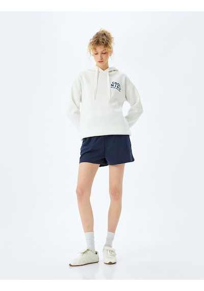 Koton Arkası Baskılı Kapüşonlu Oversize Uzun Kollu Sweatshirt Ekru 5sal10479ık Ekru