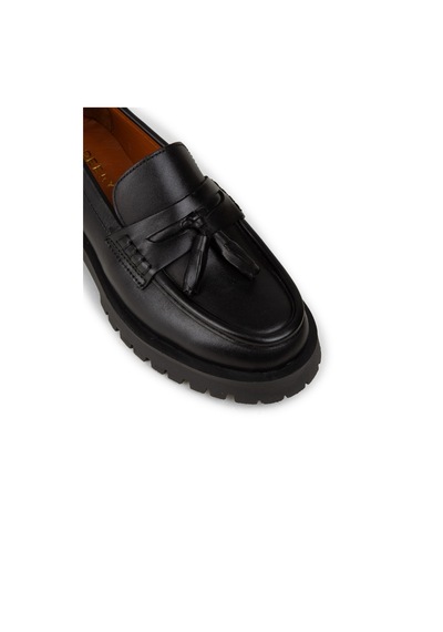 Deery Kadın Hakiki Deri Siyah Püsküllü Loafer - 02035zsyhc02