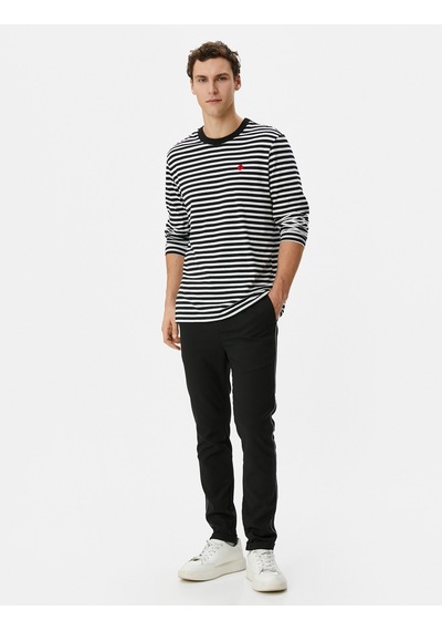 Koton Bisiklet Yaka Sweatshirt Çiçek Nakışlı Pamuklu Siyah Çizgili 4wpm70001hk Siyah