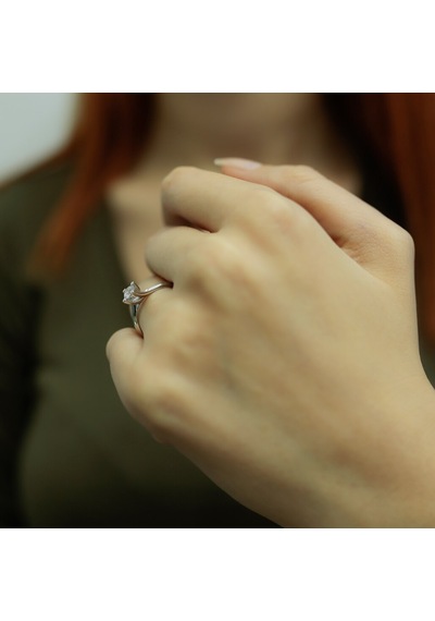 Lova F Renk 0,30 Karat Pırlanta Tektaş Yüzük - 1050081
