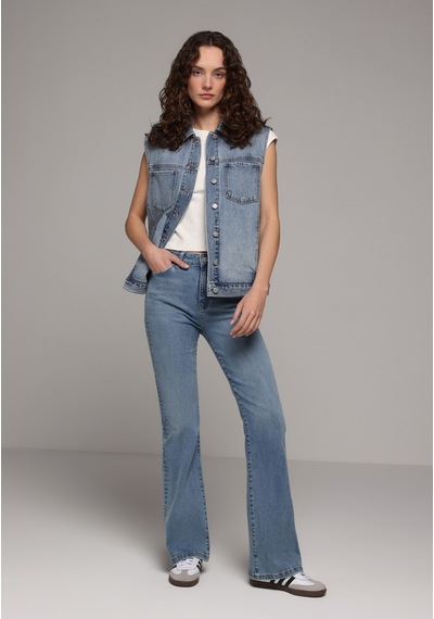 Colin's Colins Oversize Fit Kadın Light İndigo Denim Yelek Cl1081424 Q1.v1 Dn45059