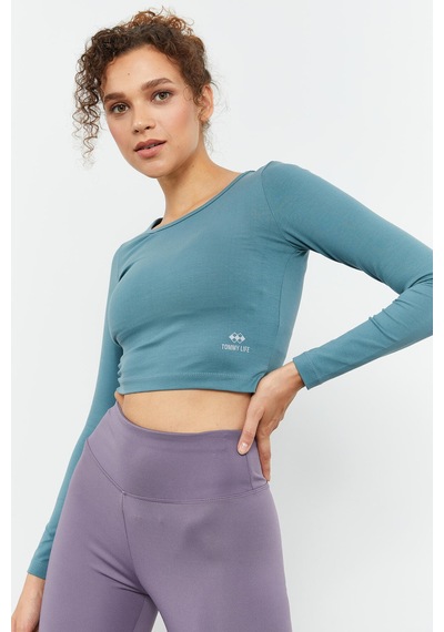 Tommylife Tommy Life Mint Yeşili Uzun Kollu Dar Kalıp O Yaka Kadın Crop Top T-shirt - 97150 Mint Yeşili