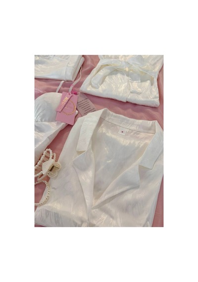Mh Moony Homewears 12 Parça Premium Desenli Saten Kumaş Beyaz Çeyiz Seti Parlak Ekru Mh Moony Homewears 12 Parça Premium Desenli Saten Kumaş Beyaz Çeyiz Seti Parlak Ekru