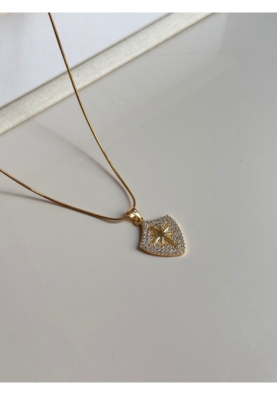 Zirkon Taşlı Plakada Kuzey Yıldızı Gold Çelik Kolye Altın