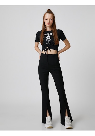 Koton Crop Tişört Baskılı Pencere Detaylı Kısa Kollu Siyah 3sal10278ık Siyah Koton Crop Tişört Baskılı Pencere Detaylı Kısa Kollu Siyah 3sal10278ık Siyah
