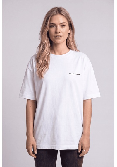 Black Nova Oversize Baskılı Unisex Tişört Bad Decisions Beyaz