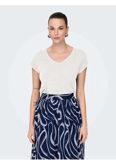 Only Onlrilla S/s V-neck Top Kadın T-shirt 15315776 Ekru