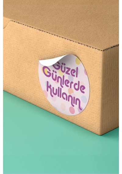 Güzel Günlerde Kullanın Sticker 3x3cm St2362 Çok Renkli
