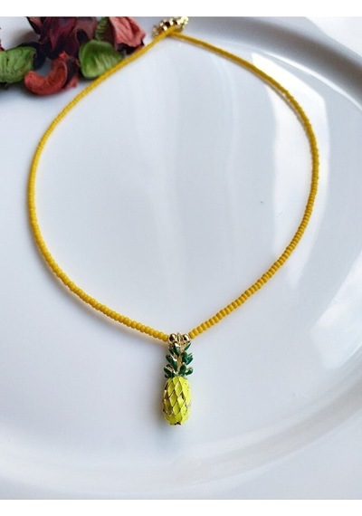 Sarı Ananas Figürlü Boncuk Kolye Çok Renkli
