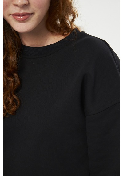 Unisex Siyah Oversize Basic Sweatshirt Çift Kombini Tavsiyesi Siyah