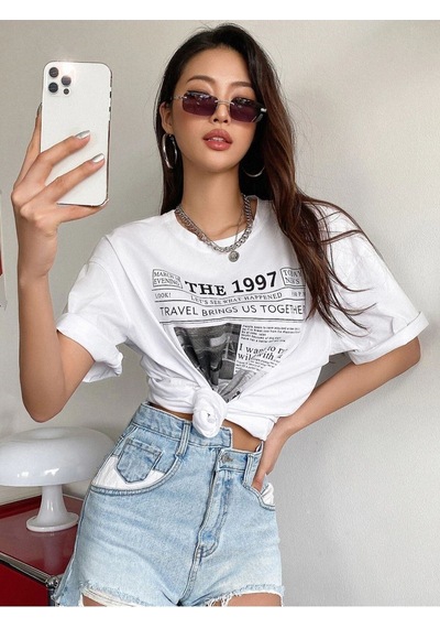 Flood Of Style Kadın Beyaz 1997 Baskılı Bisiklet Yaka Tshirt