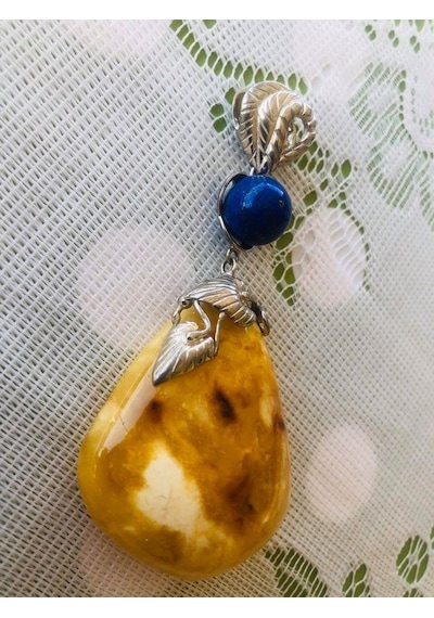 Doğal Kaya Damla Kehribar Lapis Lazuli Taşlı Kolye Ucu 28,8 Gram