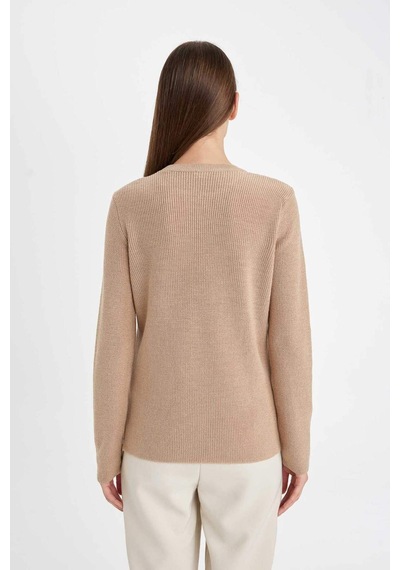 DeFacto Regular Fit Bisiklet Yaka Simli Kumaş Triko Kazak D0405AX24WNBG647 Bej