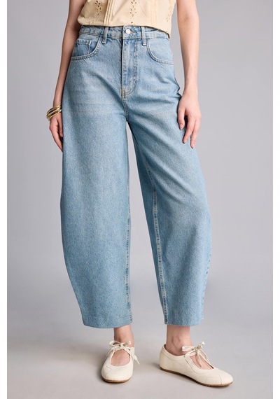 Defacto %100 Pamuk Barrel Fit Normal Bel Jean Pantolon I2379ax26aunm39 Mavi-nm39