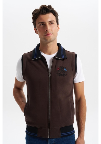 AR-MA Arma Erkek Slim Fit Örme Basic 3 İplik Şardonlu Dik Yaka Yelek %70 Pamuk %30 Polyester K5yyo9476 Kahverengi AR-MA Arma Erkek Slim Fit Örme Basic 3 İplik Şardonlu Dik Yaka Yelek %70 Pamuk %30 Polyester K5yyo9476 Kahverengi