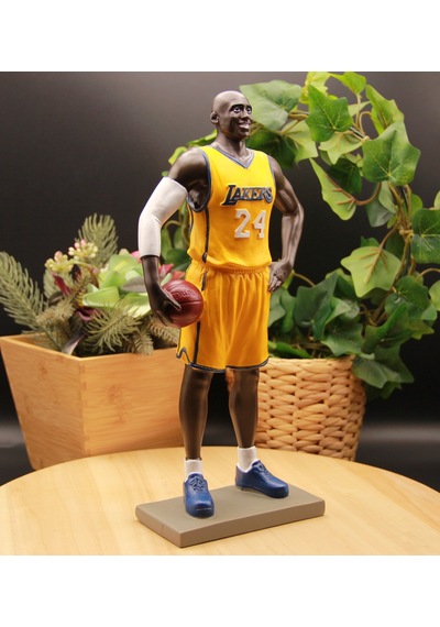 Kobe Bryant Lakers 24 Numara Efsane Mega Boy Basketbolcu Biblosu- Sarı Forma