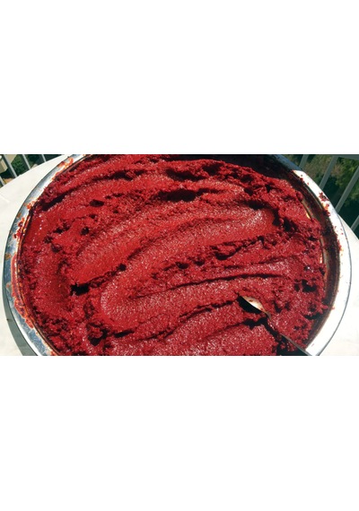 1 Kg Doğal Kurutulmuş Adana Karaisalı Acı Biber Salçası Garantili Kendi Ürünümüz Güneşte Kurutulmuş