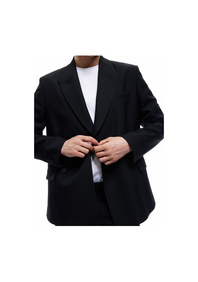 Koton Kırlangıç Yaka Kapaklı Cepli Düğmeli Uzun Kollu Blazer Ceket Siyah 5sam50016hw Siyah Koton Kırlangıç Yaka Kapaklı Cepli Düğmeli Uzun Kollu Blazer Ceket Siyah 5sam50016hw Siyah