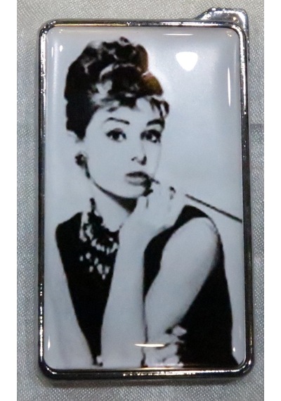 Ofluogluticaret Audrey Hepburn-Zenit Marka Manyotolu Ve Gazlı Çakmak 549518335