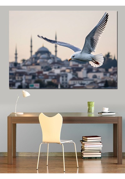Uçan Martı Ve İstanbul Silueti Dekoratif Kanvas - Mdf Ahşap Tablo