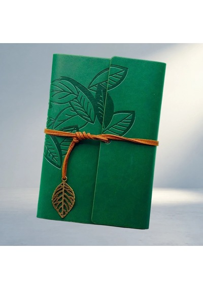 Şık Yeşil Deri Kapaklı Defter Yaprak Deseni İle 103 Ivory