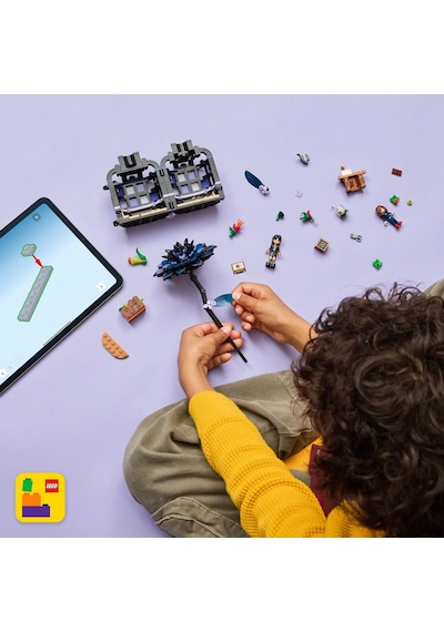 LEGO® Wednesday Siyah Yıldız Çiçeği 76784 - 9 Yaş ve Üzeri Çocuklar için Koleksiyonluk Çiçek Modeli Yapım Seti (358 Parça)